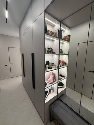 Продам двухкомнатную (2-комн.) квартиру, Молодой гвардии ул, 34, Калининград г