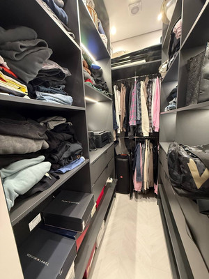 Продам двухкомнатную (2-комн.) квартиру, Молодой гвардии ул, 34, Калининград г