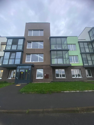 Продам трехкомнатную (3-комн.) квартиру, Счастливая ул, 3к3, Фёдоровское гп