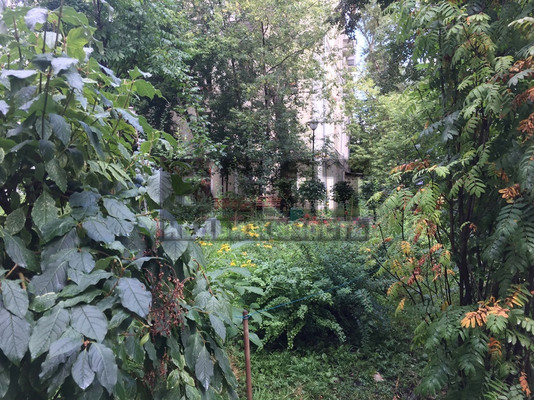 Продам многокомнатную квартиру, Петровка ул, 26с2, Москва г