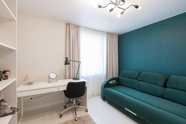 Продам трехкомнатную (3-комн.) квартиру, Михаила Нагибина пр-кт, 37Б, Ростов-на-Дону г