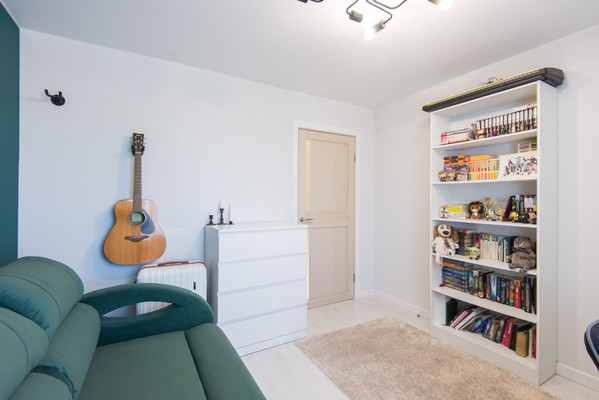 Продам трехкомнатную (3-комн.) квартиру, Михаила Нагибина пр-кт, 37Б, Ростов-на-Дону г