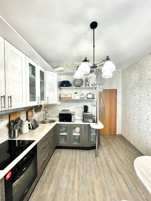 Продам однокомнатную (1-комн.) квартиру, Михневская ул, 8, Москва г