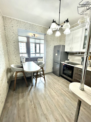 Продам однокомнатную (1-комн.) квартиру, Михневская ул, 8, Москва г