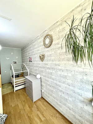 Продам однокомнатную (1-комн.) квартиру, Михневская ул, 8, Москва г