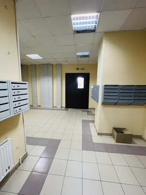 Продам однокомнатную (1-комн.) квартиру, Михневская ул, 8, Москва г