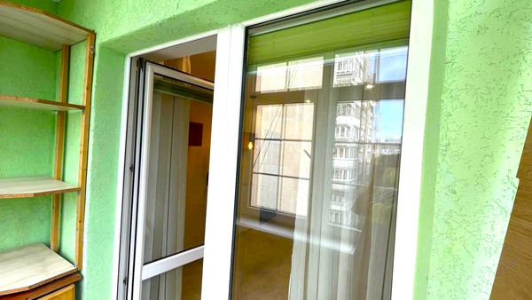 Продам двухкомнатную (2-комн.) квартиру, Генерала Толстикова ул, 41, Калининград г