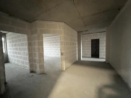 Продам трехкомнатную (3-комн.) квартиру, Атажукина ул, 12акЕ, Нальчик г