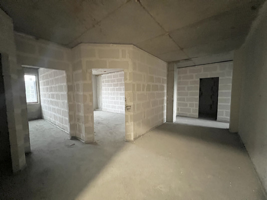 Продам трехкомнатную (3-комн.) квартиру, Атажукина ул, 12акЕ, Нальчик г