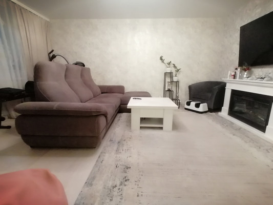 Продам трехкомнатную (3-комн.) квартиру, Революционная ул, 24к4, Иваново г