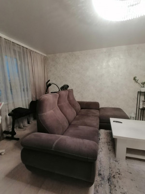 Продам трехкомнатную (3-комн.) квартиру, Революционная ул, 24к4, Иваново г