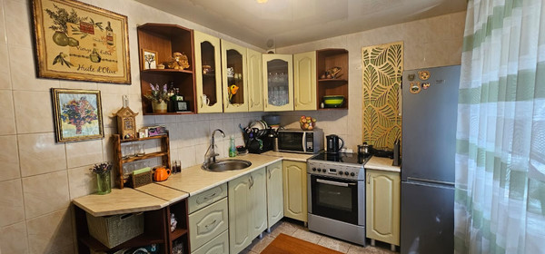 Продам двухкомнатную (2-комн.) квартиру, Казахская ул, 87/1, Ростов-на-Дону г