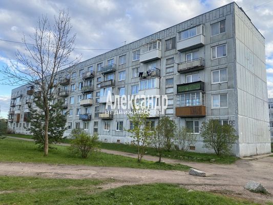 Продам трехкомнатную (3-комн.) квартиру, Им А.К.Харитонова ул, 88, Выборг г