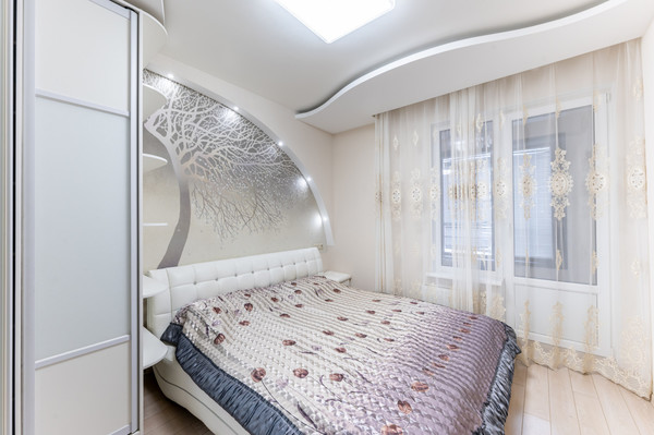 Продам трехкомнатную (3-комн.) квартиру, Старокрымская ул, 15к2, Москва г