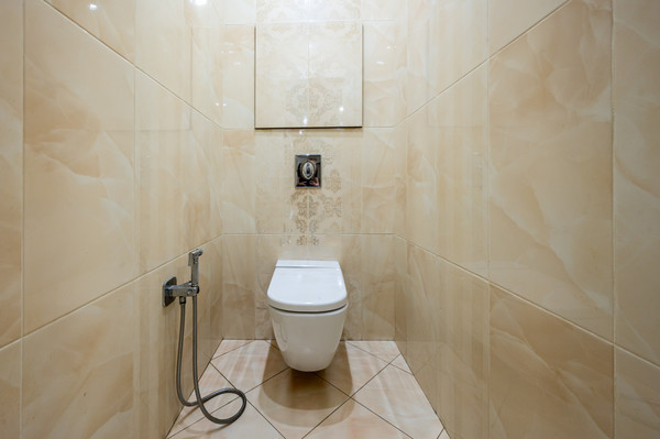 Продам трехкомнатную (3-комн.) квартиру, Старокрымская ул, 15к2, Москва г