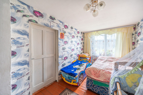 Продам двухкомнатную (2-комн.) квартиру, Степана Разина ул, 24, Колюткино с