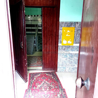 Продам трехкомнатную (3-комн.) квартиру, Днепропетровская ул, 3к1, Москва г