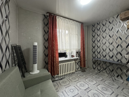 Продам двухкомнатную (2-комн.) квартиру, Розы Люксембург ул, 25, Иркутск г
