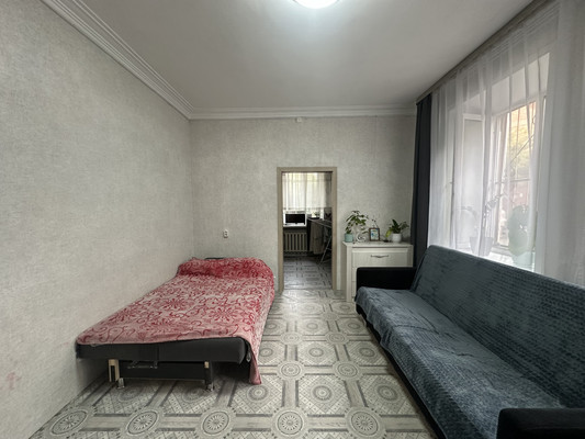Продам двухкомнатную (2-комн.) квартиру, Розы Люксембург ул, 25, Иркутск г