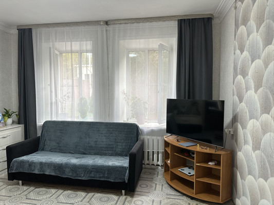 Продам двухкомнатную (2-комн.) квартиру, Розы Люксембург ул, 25, Иркутск г
