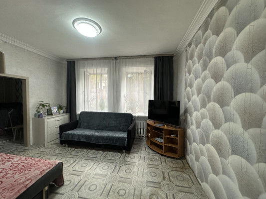 Продам двухкомнатную (2-комн.) квартиру, Розы Люксембург ул, 25, Иркутск г