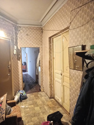 Продам 2-комн. в 6-комн. квартире, Съезжинская ул, 19/39, Санкт-Петербург г