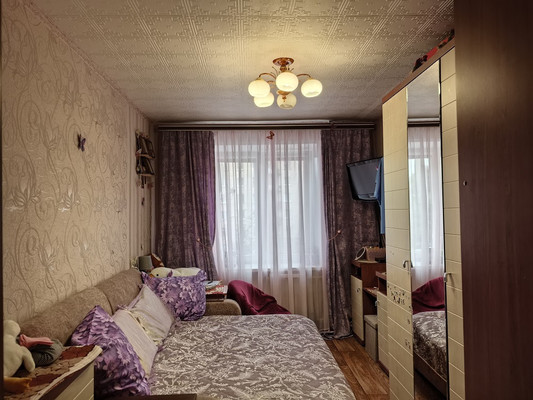 Продам комнату в 4-комн. квартире, Воровского ул, 3/3, Раменское г