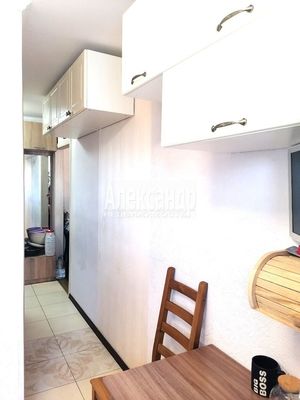 Продам двухкомнатную (2-комн.) квартиру, Первомайская ул, 3, Сосново п