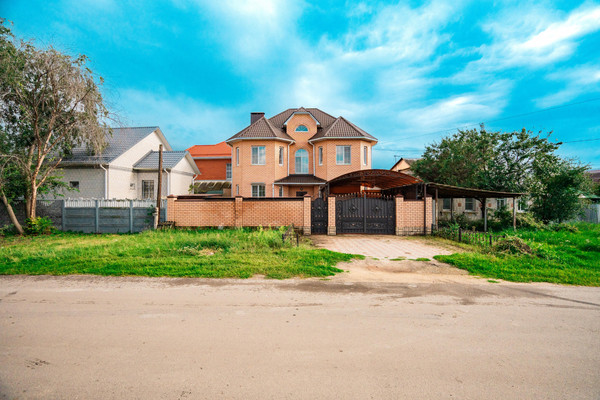 Продам коттедж, Паровозная ул, 42, Воронеж г, 0 км от города