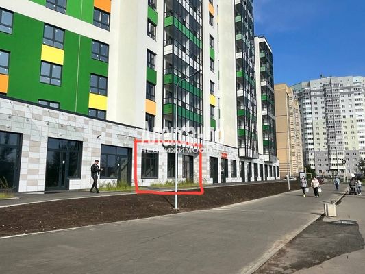 Сдам торговое помещение 33 м2, Петровский б-р, 28, Бугры п