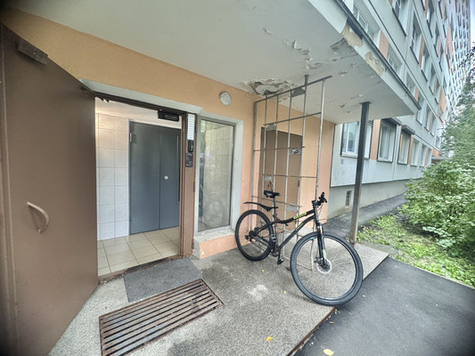 Продам двухкомнатную (2-комн.) квартиру, Бухарестская ул, 67, Санкт-Петербург г