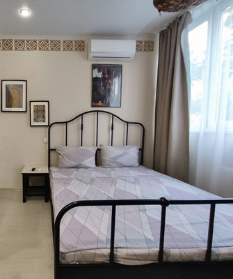 Продам трехкомнатную (3-комн.) квартиру, Конгрессная ул, 21, Краснодар г