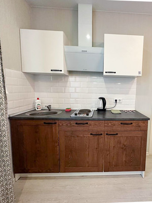 Продам трехкомнатную (3-комн.) квартиру, Конгрессная ул, 21, Краснодар г