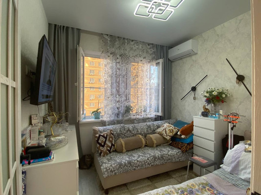 Продам однокомнатную (1-комн.) квартиру, им. Петра Метальникова ул, 38, Краснодар г