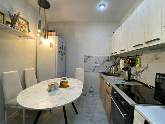 Продам однокомнатную (1-комн.) квартиру, им. Петра Метальникова ул, 38, Краснодар г