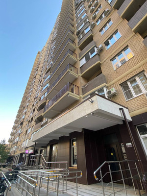 Продам однокомнатную (1-комн.) квартиру, им. Петра Метальникова ул, 38, Краснодар г