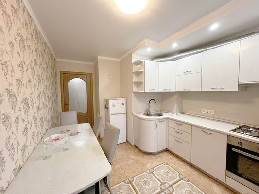 Продам однокомнатную (1-комн.) квартиру, Ямашева пр-кт, 35Бб, Казань г