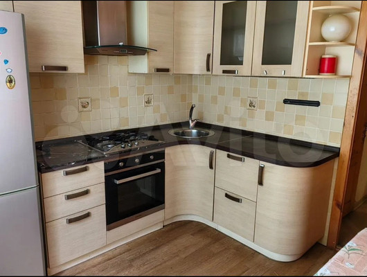 Продам двухкомнатную (2-комн.) квартиру, К.Маркса ул, 6, Волгодонск г