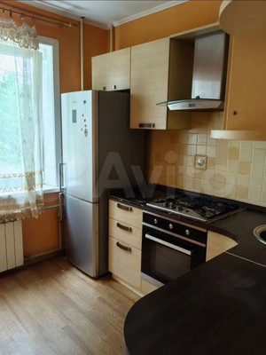 Продам двухкомнатную (2-комн.) квартиру, К.Маркса ул, 6, Волгодонск г