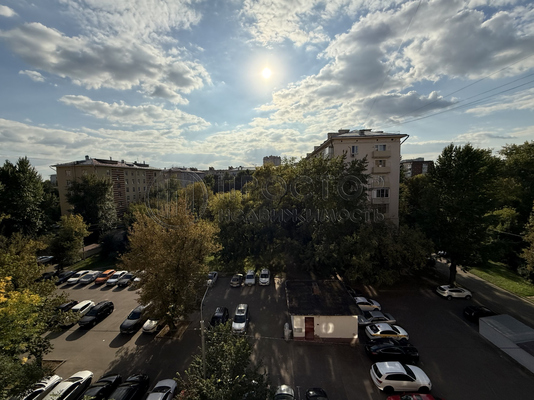 Продам двухкомнатную (2-комн.) квартиру, Петра Романова ул, 2, Москва г