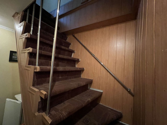 Продам коммерческое помещение 182 м2, Гагариной ул, 25, Утес п