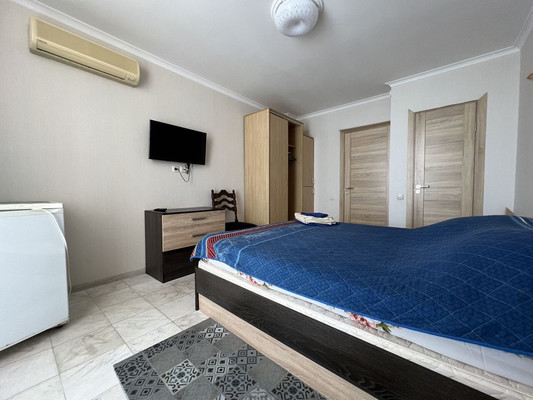 Продам коммерческое помещение 182 м2, Гагариной ул, 25, Утес п