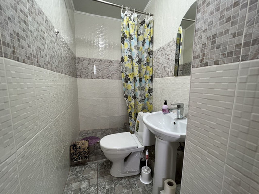 Продам коммерческое помещение 182 м2, Гагариной ул, 25, Утес п