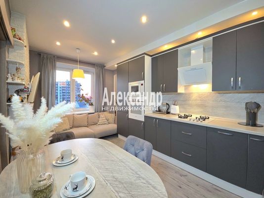 Продам двухкомнатную (2-комн.) квартиру, Питерский пр-кт, 1, Новоселье гп