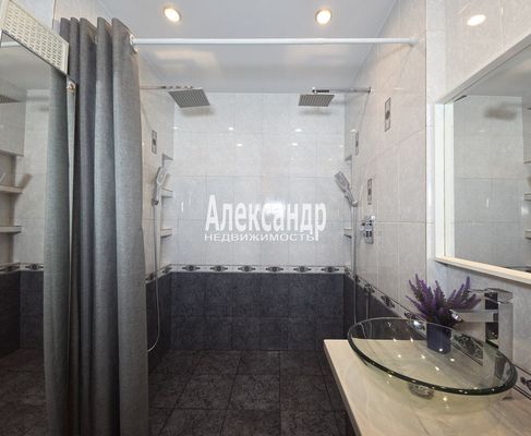 Продам двухкомнатную (2-комн.) квартиру, Питерский пр-кт, 1, Новоселье гп