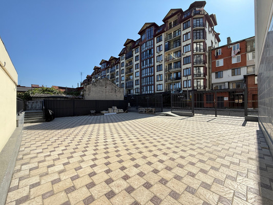 Продам трехкомнатную (3-комн.) квартиру, Нахушева ул, 50, Нальчик г
