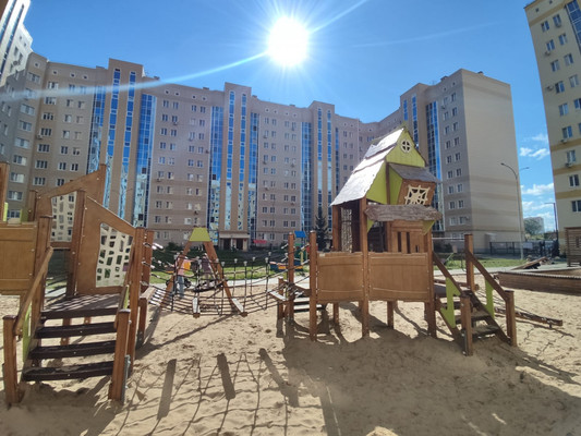 Продам двухкомнатную (2-комн.) квартиру, Лукина ул, 50, Казань г