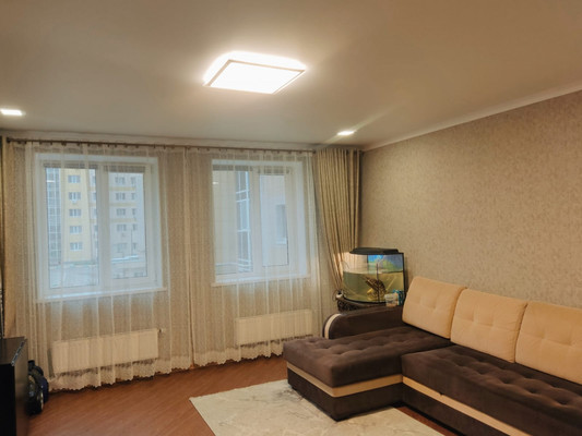 Продам двухкомнатную (2-комн.) квартиру, Лукина ул, 50, Казань г