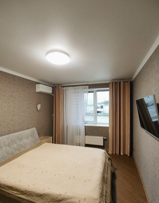Продам двухкомнатную (2-комн.) квартиру, Лукина ул, 50, Казань г