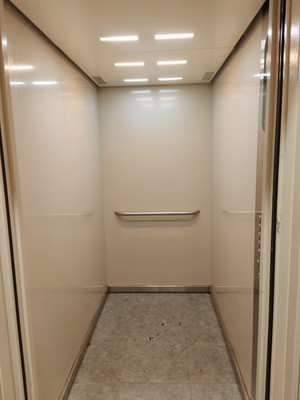 Продам двухкомнатную (2-комн.) квартиру, Лукина ул, 50, Казань г